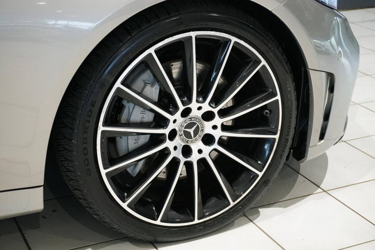 Mercedes-Benz C-Klasse Mercedes-Benz C-klasse Estate 300 d 4MATIC Premium Plus Pack AMG + 360° CAMERA / STOELVENTILATIE / PANO / BURMESTER / HUD