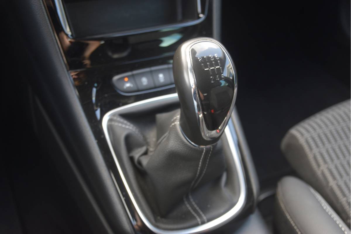 Opel Astra Opel Astra Sports Tourer 1.2 Launch Elegance Carplay | Camera/PDC | Stoelverwarming | LMV | LED | DAB