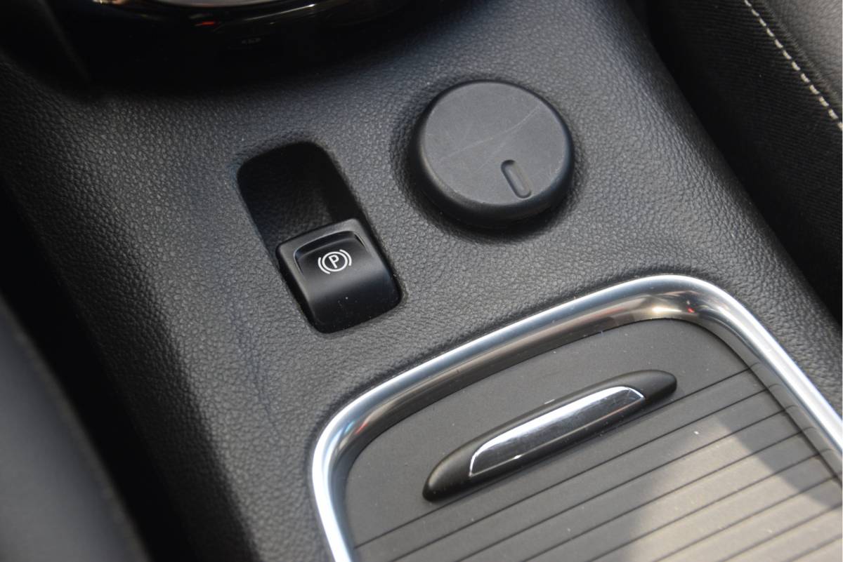 Opel Astra Opel Astra Sports Tourer 1.2 Launch Elegance Carplay | Camera/PDC | Stoelverwarming | LMV | LED | DAB