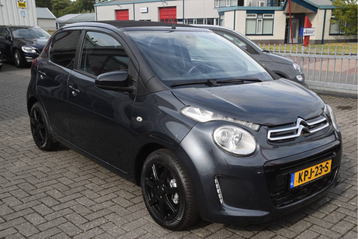 Citroën C1 Citroën C1 1.2 PureTech Airscape Shine Camera | Bluetooth | Groot scherm | Stoelverwarming | Cruise | Opendak