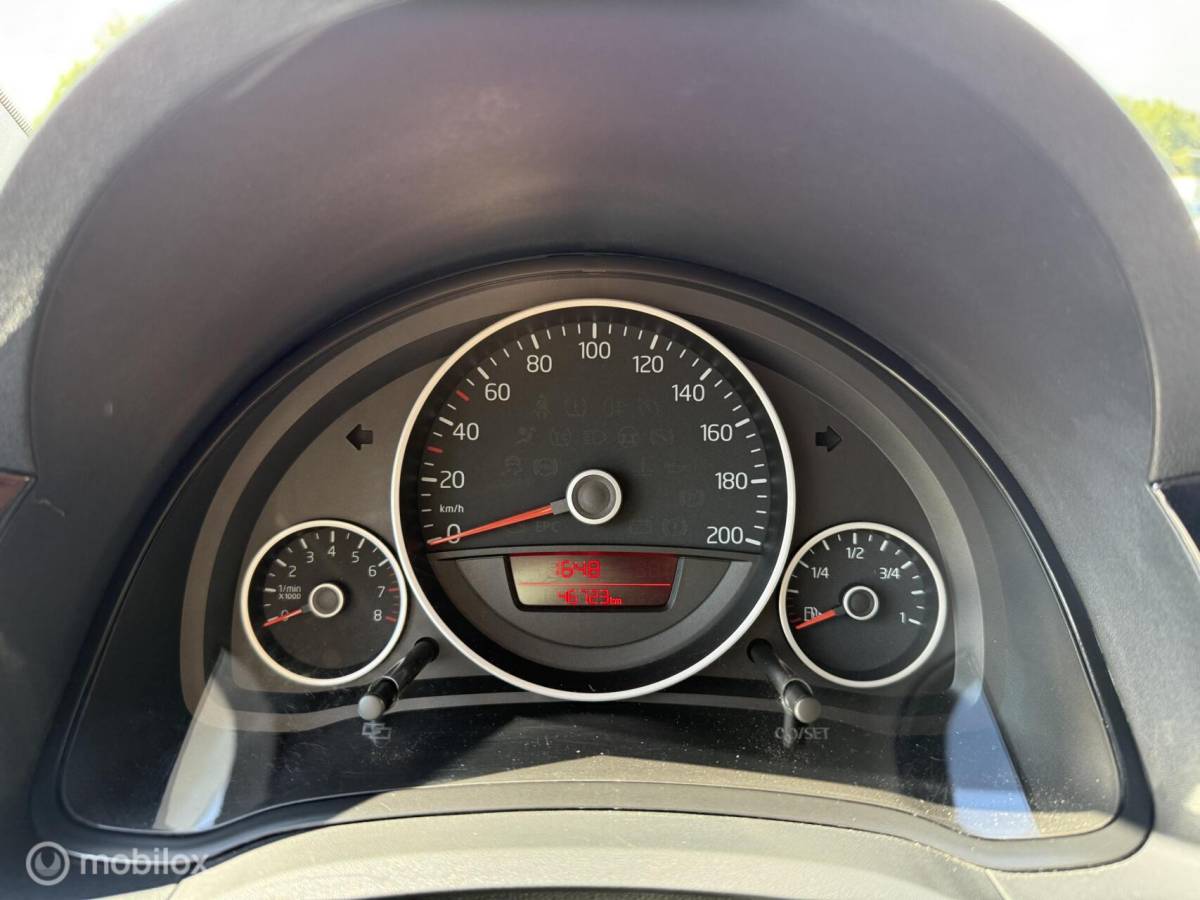 Volkswagen up! Volkswagen Up! 1.0 high up! PANORAMADAK |CRUISE | PDC