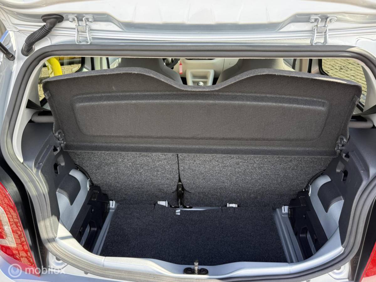 Volkswagen up! Volkswagen Up! 1.0 high up! PANORAMADAK |CRUISE | PDC