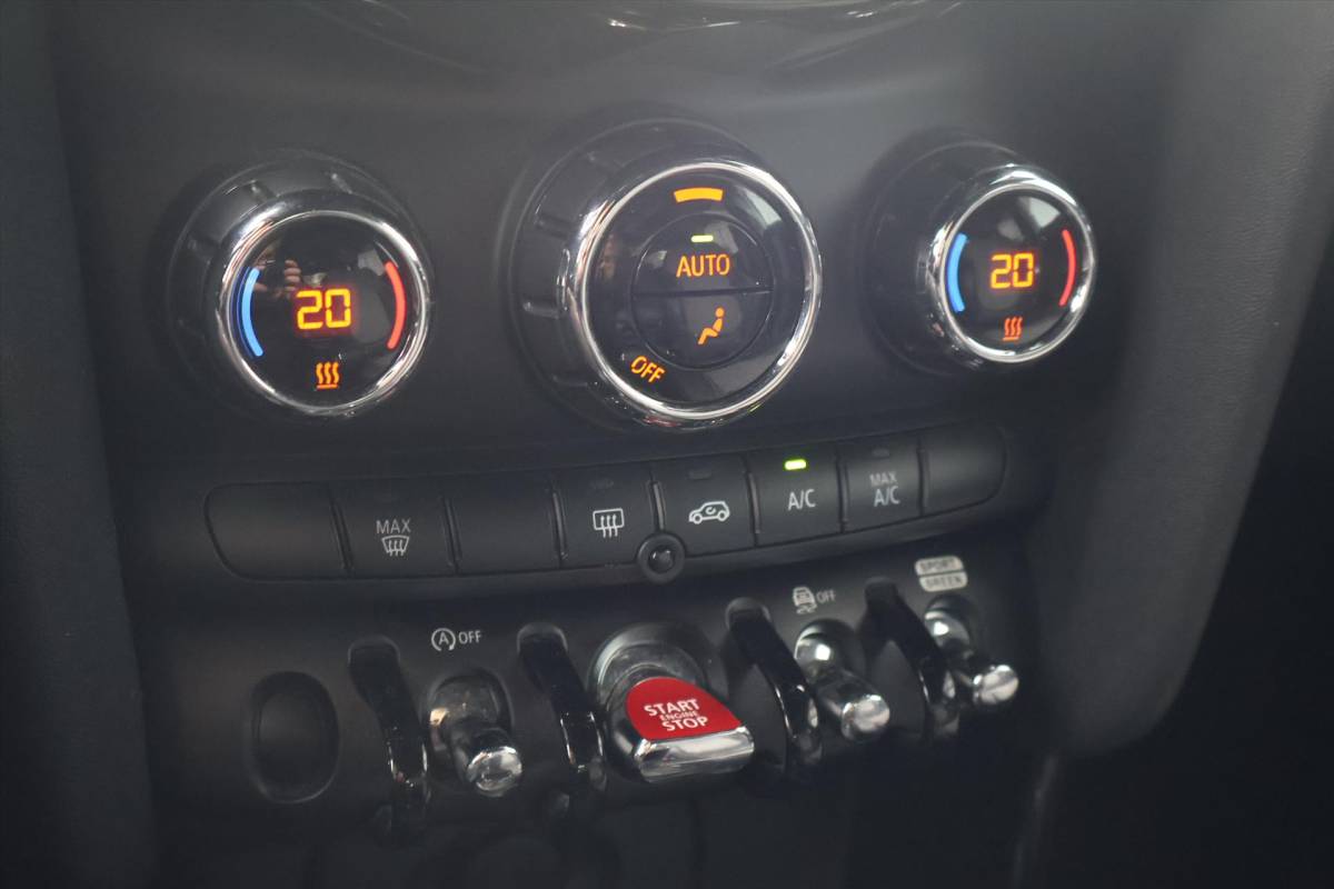 MINI 5-Deurs Mini Mini 5-Deurs (f55) 1.5 Cooper 136pk | Navi | LED | DAB | Carplay | Union Jack |  Virtual |