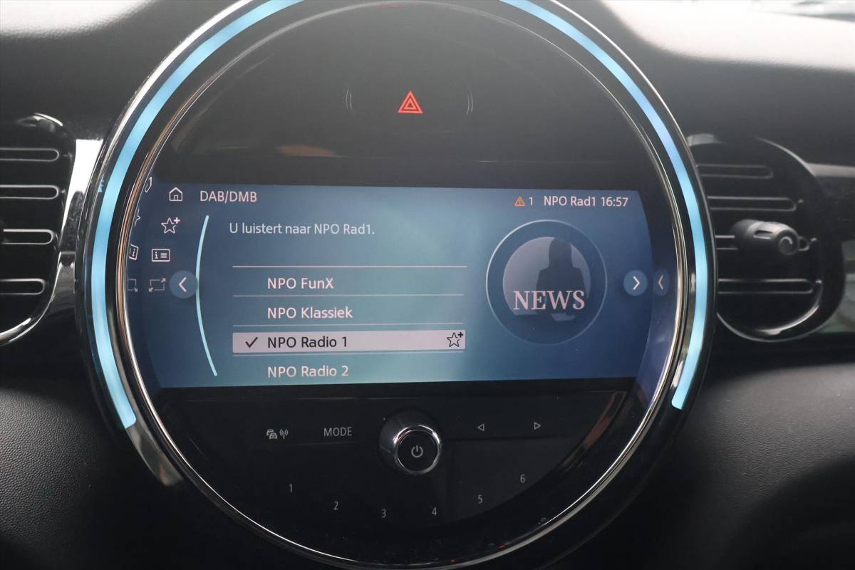 MINI 5-Deurs Mini Mini 5-Deurs (f55) 1.5 Cooper 136pk | Navi | LED | DAB | Carplay | Union Jack |  Virtual |