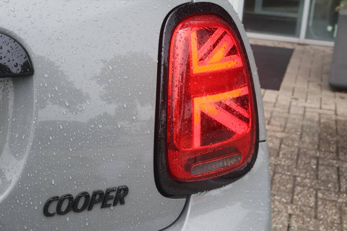 MINI 5-Deurs Mini Mini 5-Deurs (f55) 1.5 Cooper 136pk | Navi | LED | DAB | Carplay | Union Jack |  Virtual |