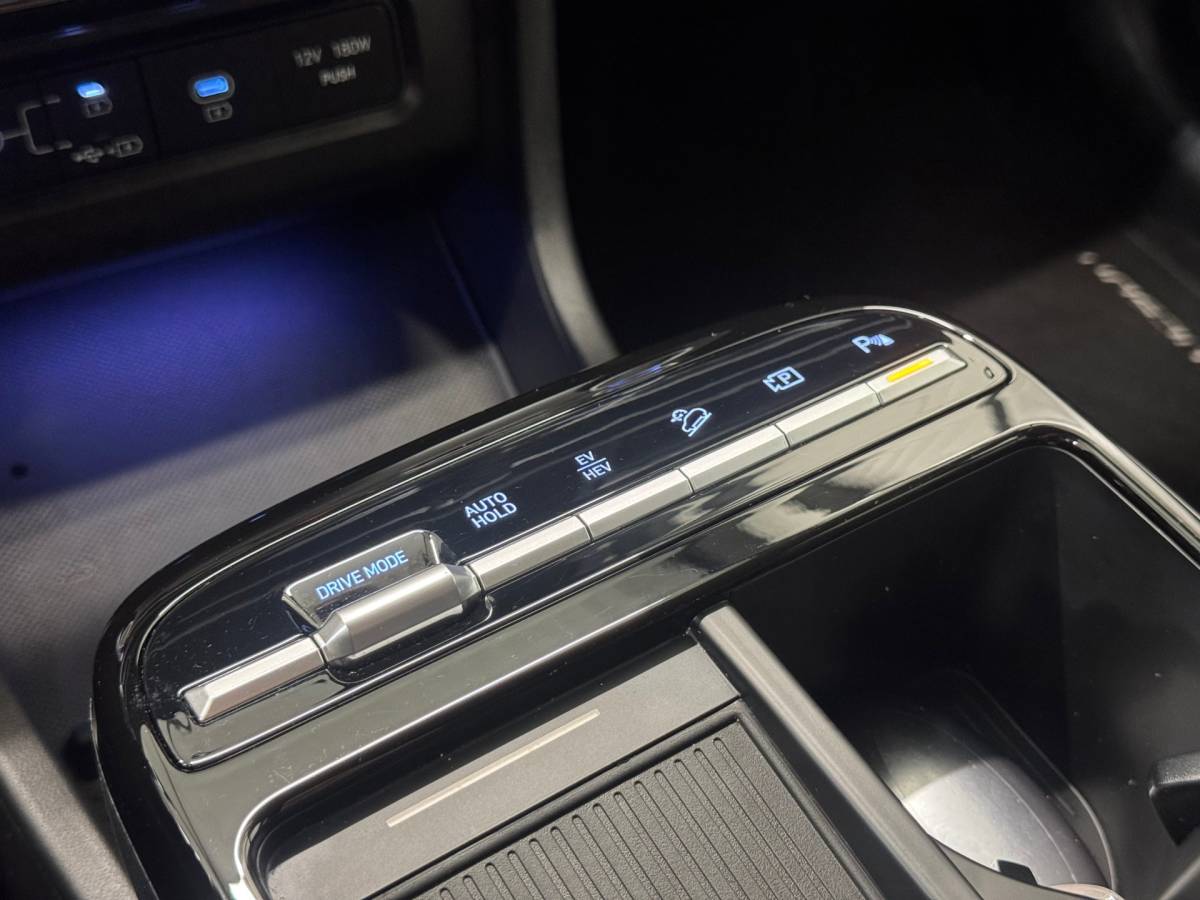 Hyundai Tucson Hyundai TUCSON 1.6 T-GDI PHEV Premium|Led|Clima|360 Camera|Carplay|Leder|Stuurverwarming|Stoelverwarming|Stoel koeling|