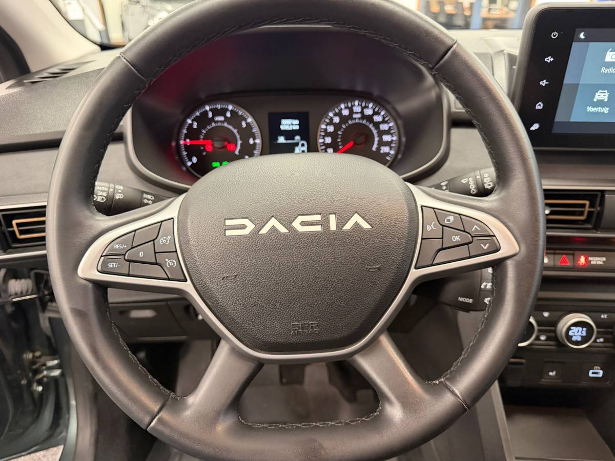 Dacia Sandero Stepway Dacia Sandero Stepway 1.0 TCe 110 Extreme*Camera*110PK*Navi*Cruis-Control*PDC*Xenon*