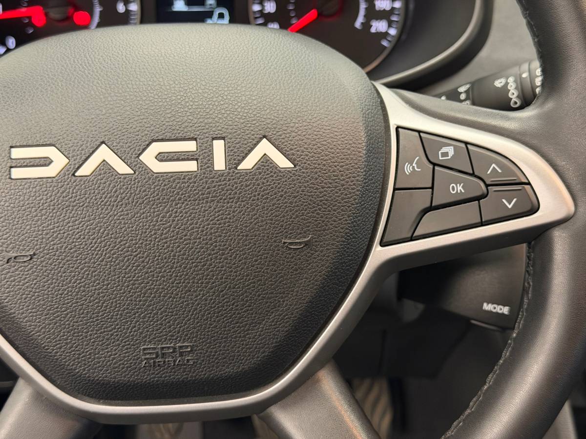 Dacia Sandero Stepway Dacia Sandero Stepway 1.0 TCe 110 Extreme*Camera*110PK*Navi*Cruis-Control*PDC*Xenon*
