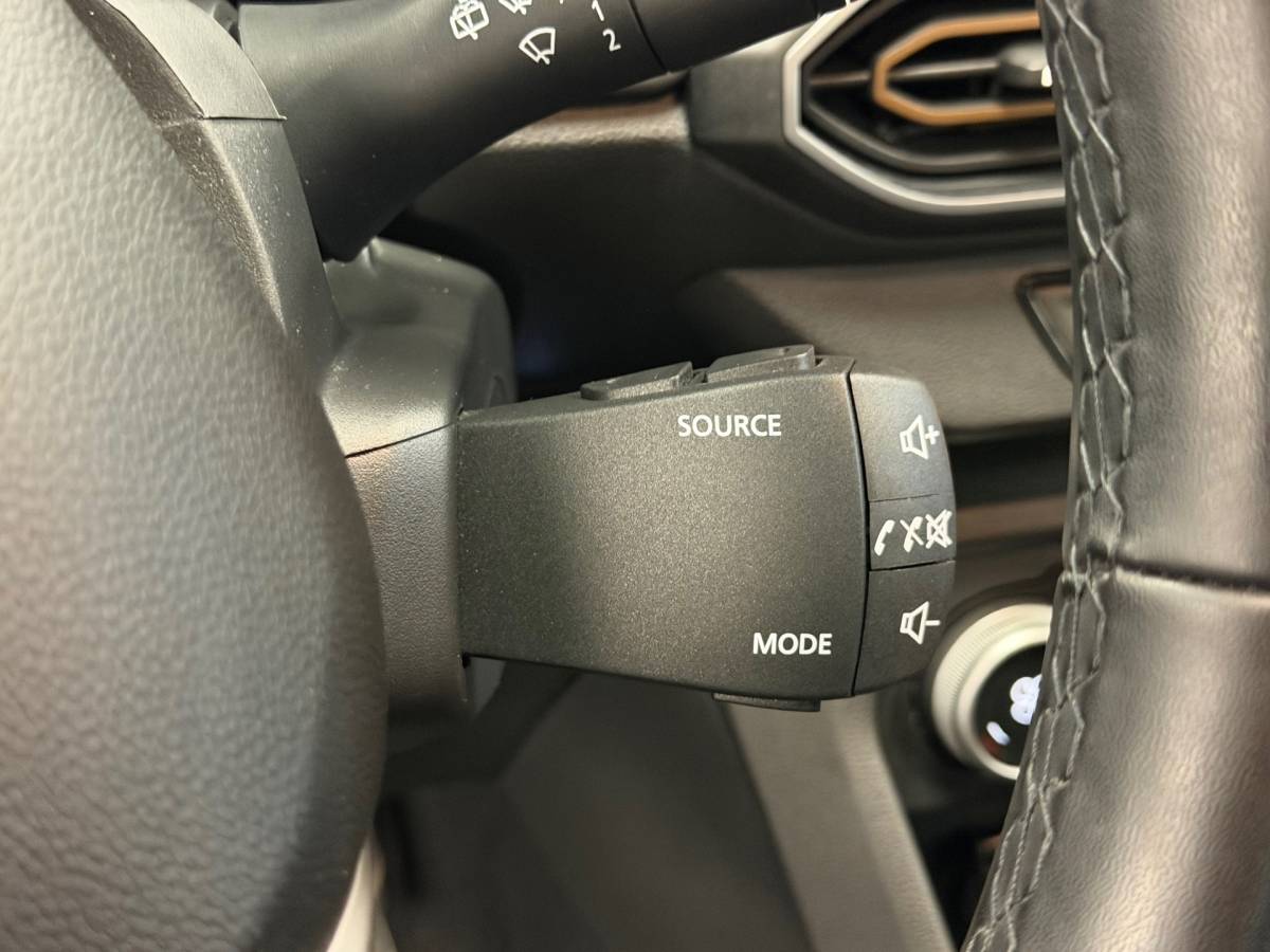 Dacia Sandero Stepway Dacia Sandero Stepway 1.0 TCe 110 Extreme*Camera*110PK*Navi*Cruis-Control*PDC*Xenon*