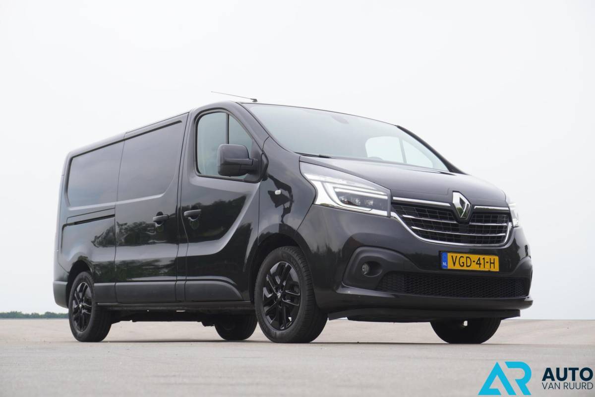 Renault Trafic Renault Trafic 2.0 dCi 145PK * Automaat * Trekhaak * LED
