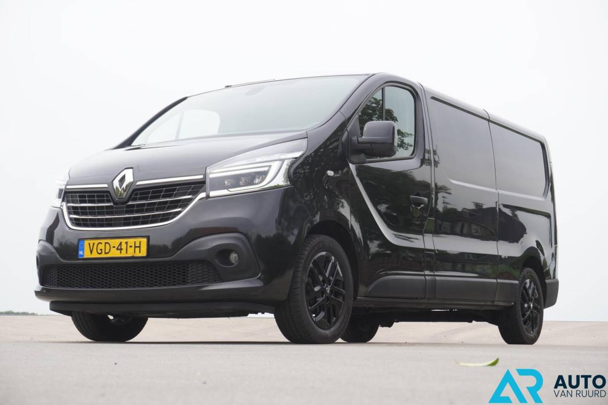 Renault Trafic Renault Trafic 2.0 dCi 145PK * Automaat * Trekhaak * LED