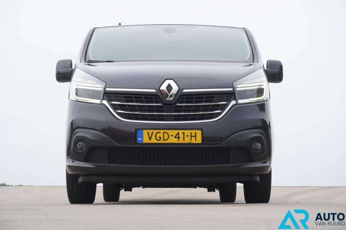 Renault Trafic Renault Trafic 2.0 dCi 145PK * Automaat * Trekhaak * LED