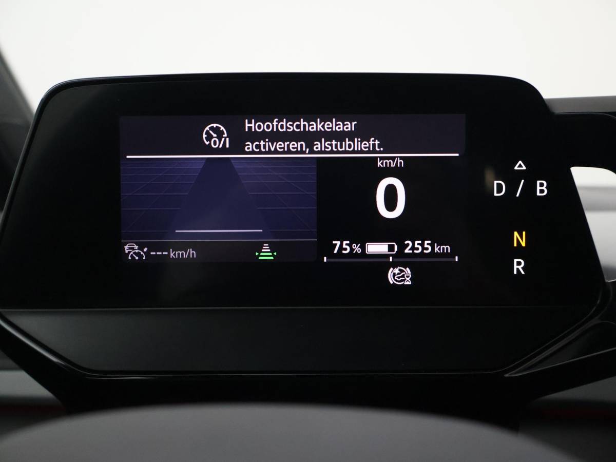 Volkswagen ID.3 Volkswagen ID.3 PRO 58 KWH + SFEERVERLICHTING | ADAPTIVE CRUISE | 18 INCH | CAMERA | STOEL/STUURVERW. | CARPLAY