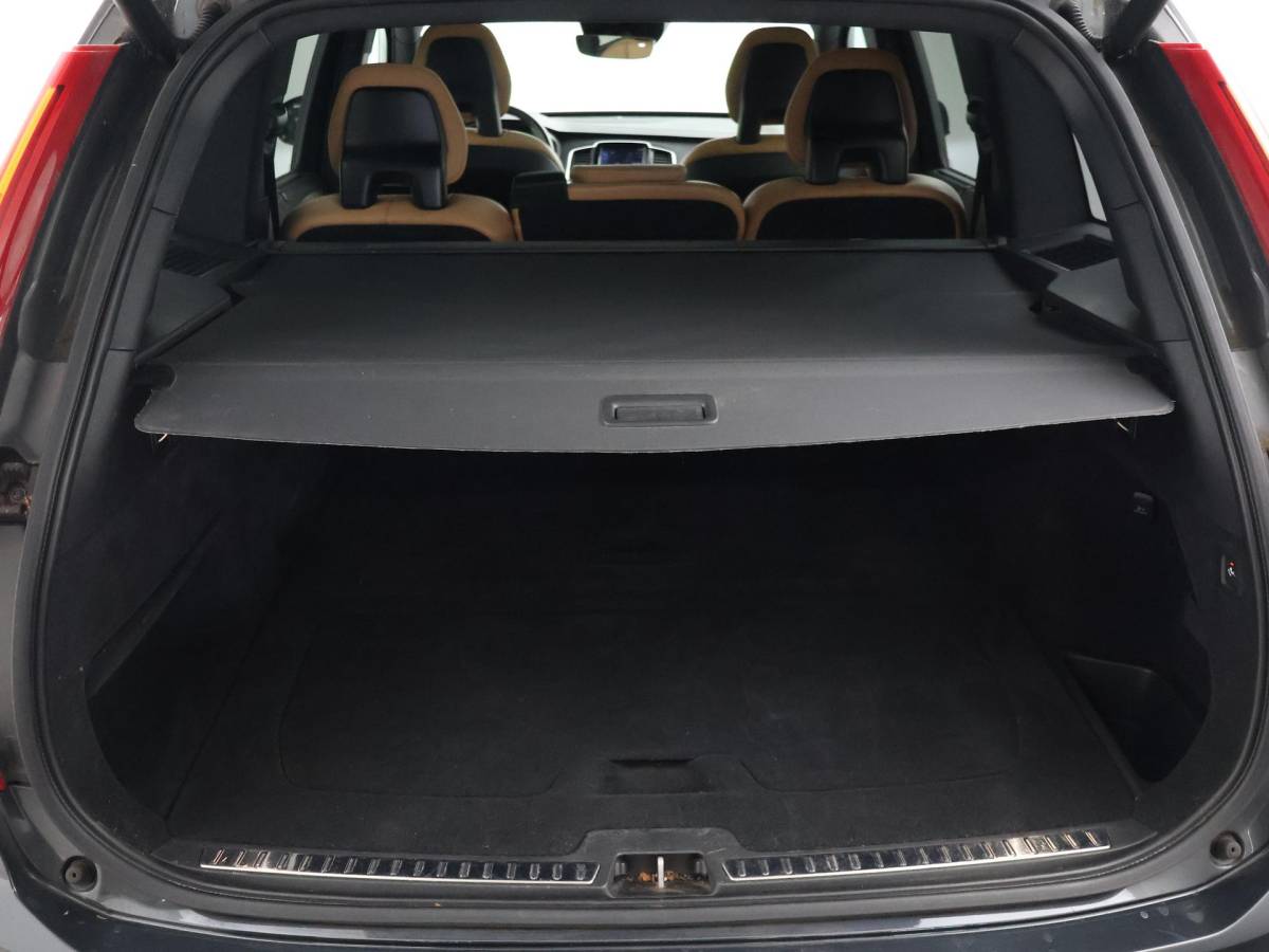Volvo XC90 Volvo XC90 2.0 D5 224 PK AWD AUT. INSCRIPTION *81.553 KM!* + WEGKL. TREKHAAK | PANORAMA | STOELVENTILATIE | HEAD-UP