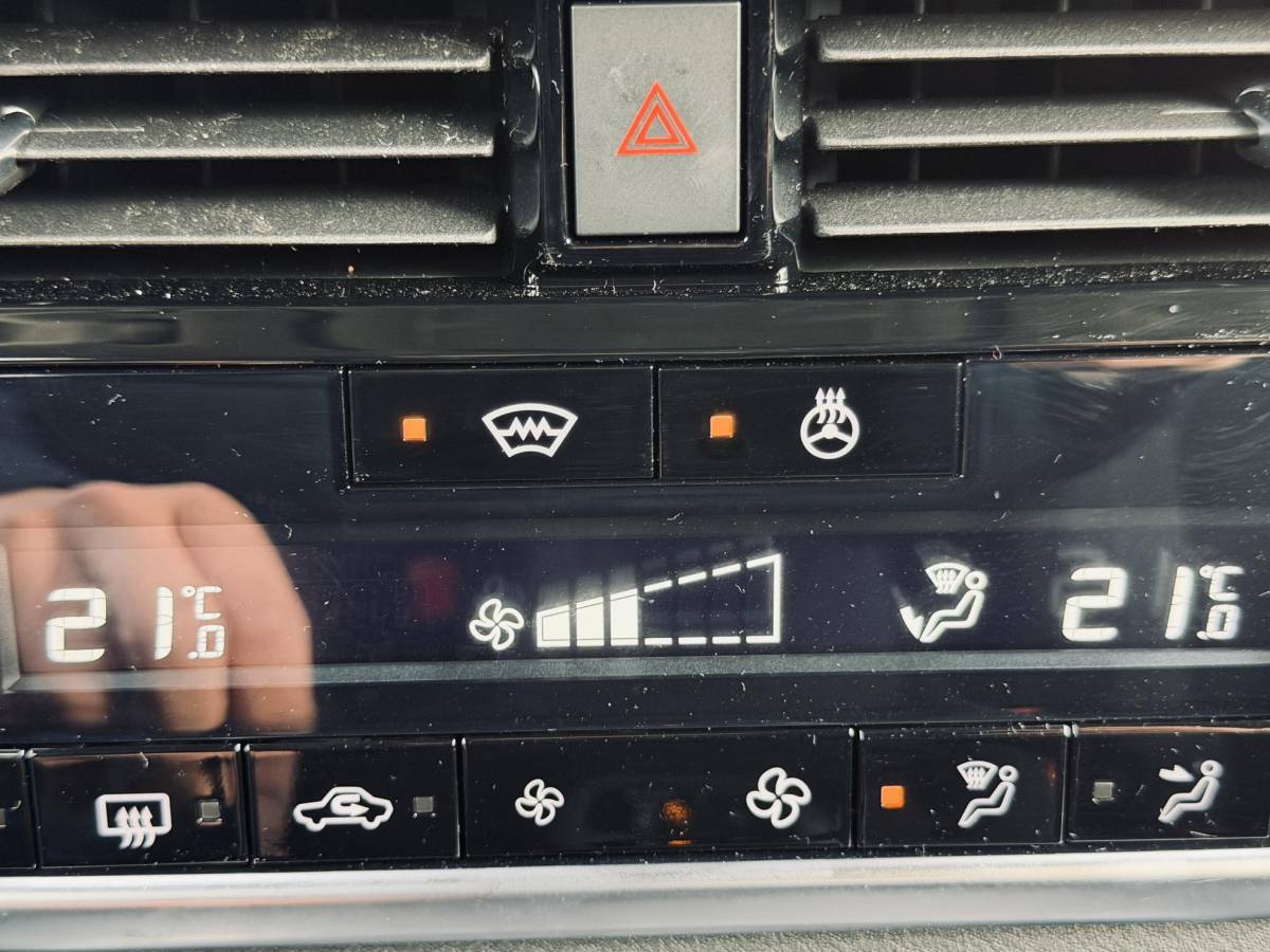 Nissan QASHQAI Nissan Qashqai 1.3 MHEV /Pano/Navi/Camera/AppleCarPlay