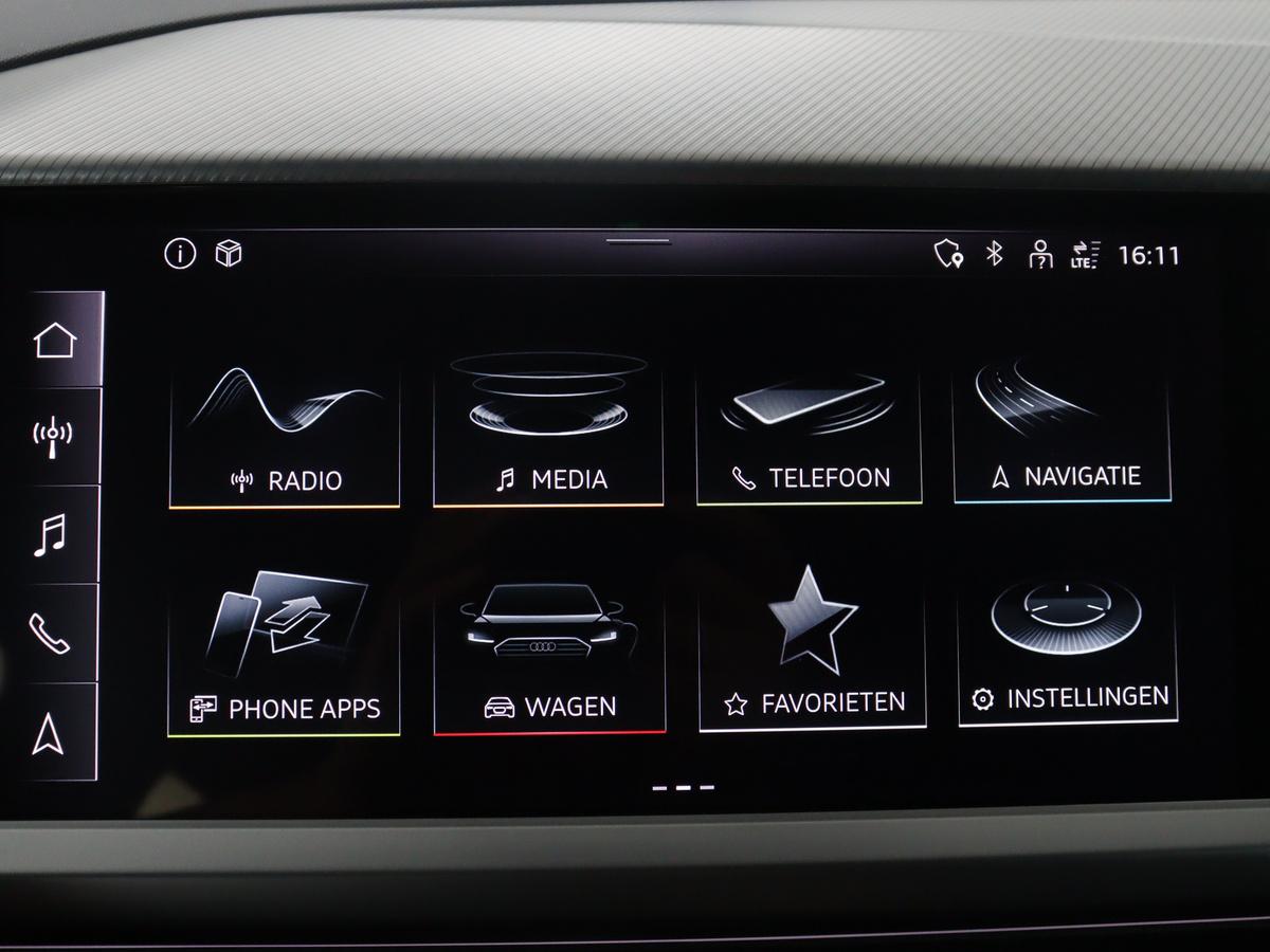 Audi Q4 e-tron Audi Q4 e-tron 40 Advanced edition 77 kWh | SOH 90,8% | Adaptive cruise | Stoelverwarming | Camera | Park assist | Climate control | Virtueel dashboard | Navigatie | Carplay | Elektrische achterklep