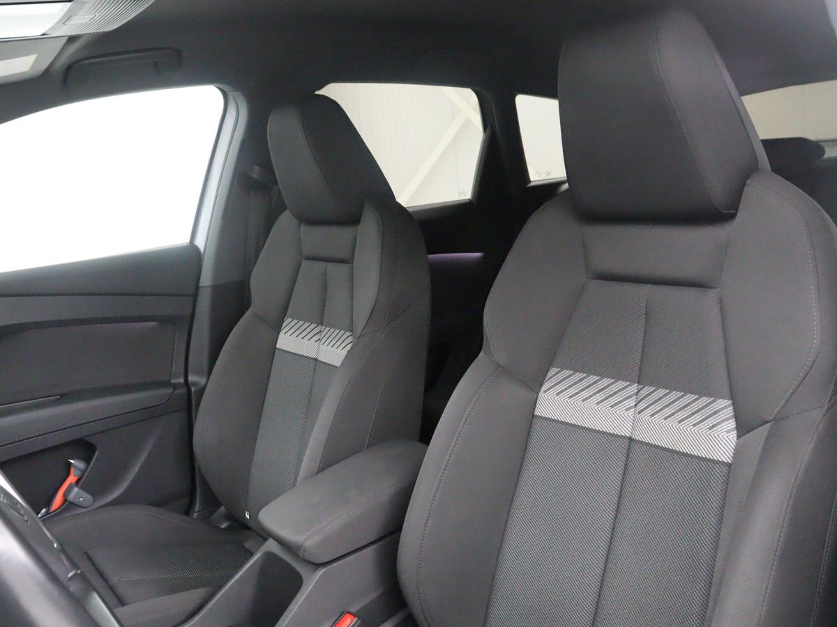 Audi Q4 e-tron Audi Q4 e-tron 40 Advanced edition 77 kWh | SOH 90,8% | Adaptive cruise | Stoelverwarming | Camera | Park assist | Climate control | Virtueel dashboard | Navigatie | Carplay | Elektrische achterklep
