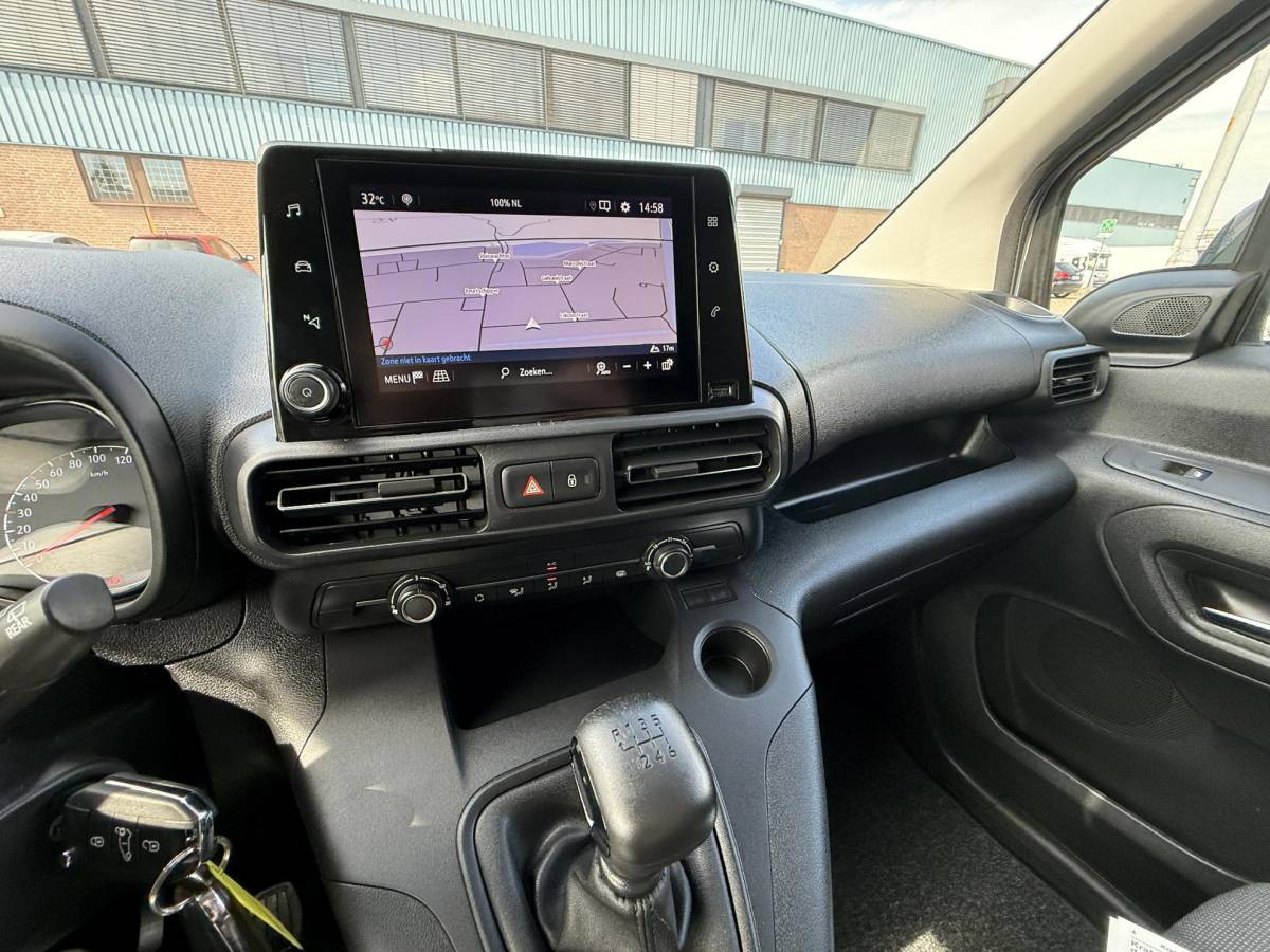 Opel Combo Opel Combo 1.2 PureTech 110 S&S L2 BENZINE MARGE AUTO