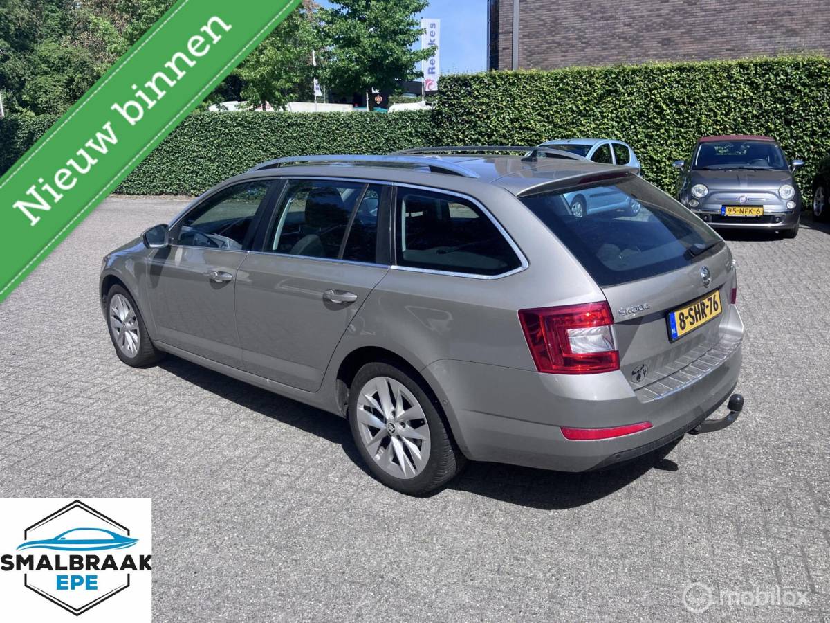Škoda Octavia Skoda Octavia Combi 1.4 TSI Greentech Elegance