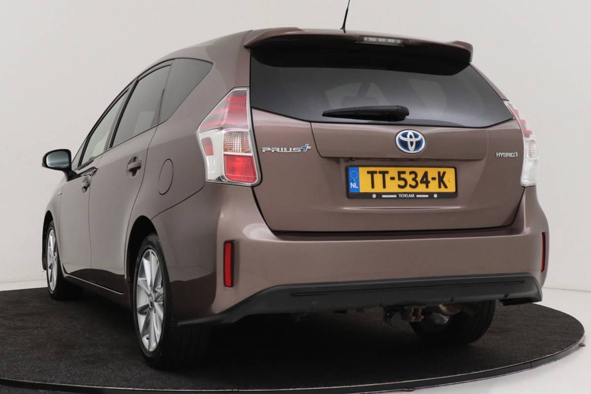 Toyota Prius Toyota Prius + 1.8 Executive 7P | Org NL | Trekhaak | Panoramadak | Keyless Entry/Start | Navigatie | Camera | JBL | Stoelverwarm.