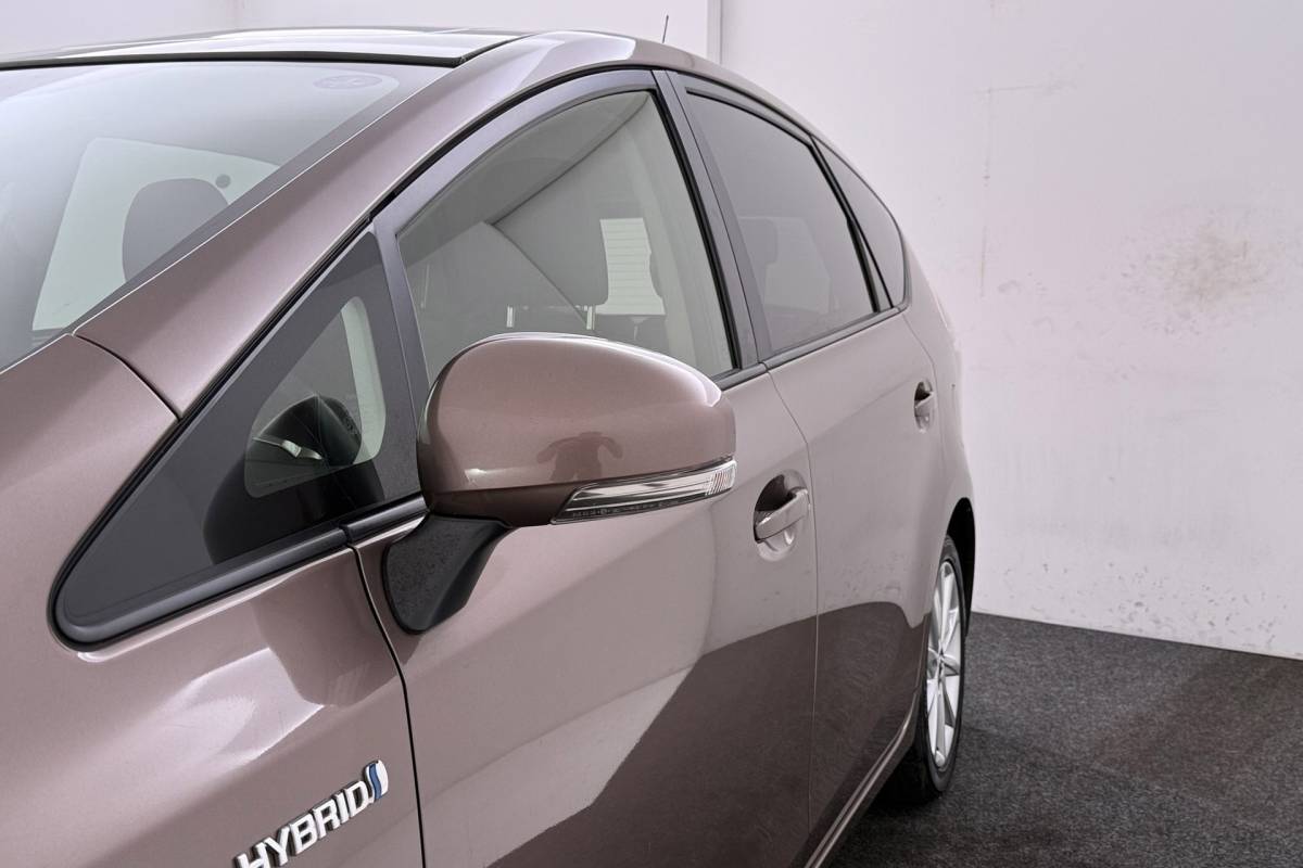Toyota Prius Toyota Prius + 1.8 Executive 7P | Org NL | Trekhaak | Panoramadak | Keyless Entry/Start | Navigatie | Camera | JBL | Stoelverwarm.