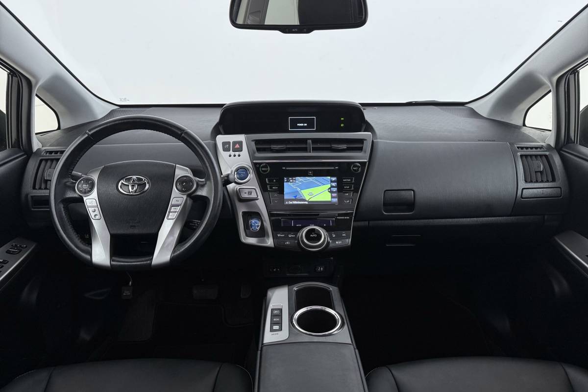Toyota Prius Toyota Prius + 1.8 Executive 7P | Org NL | Trekhaak | Panoramadak | Keyless Entry/Start | Navigatie | Camera | JBL | Stoelverwarm.