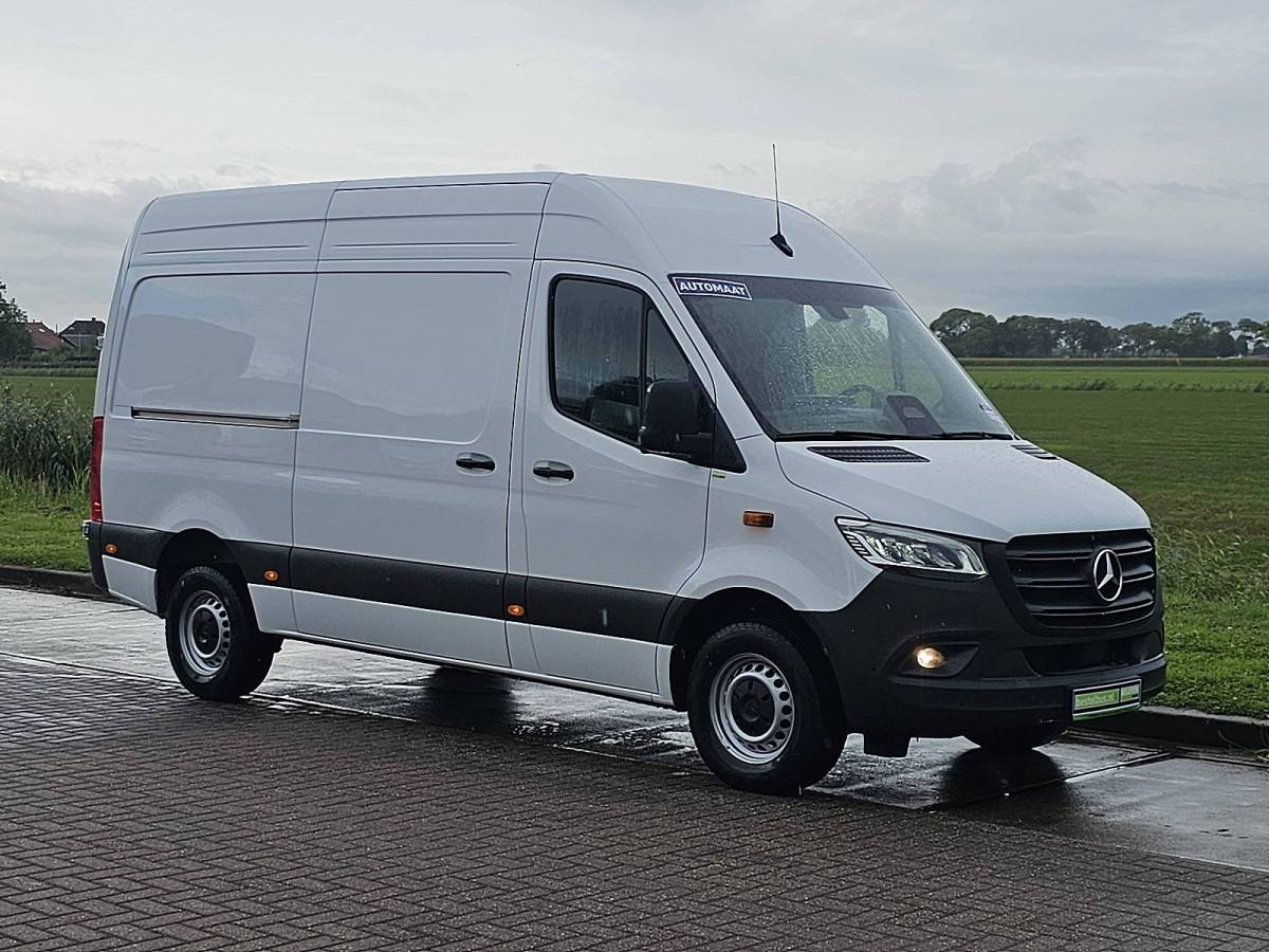 Mercedes-Benz Sprinter MERCEDES-BENZ SPRINTER 317 l2h2 led mbux10