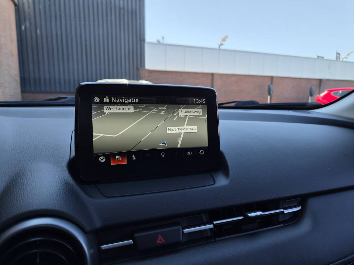 Mazda CX-3 Mazda CX-3 2.0 SkyActiv-G 121 Sportive APPLE CARPLAY / ANDROID AUTO | NAVI | CLIMATE CONTROL | PARKEERSENSOREN | 18 INCH VOORZIEN VAN ALL SEASON BANDEN