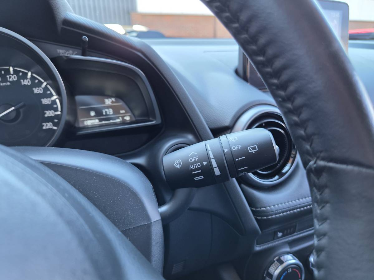 Mazda CX-3 Mazda CX-3 2.0 SkyActiv-G 121 Sportive APPLE CARPLAY / ANDROID AUTO | NAVI | CLIMATE CONTROL | PARKEERSENSOREN | 18 INCH VOORZIEN VAN ALL SEASON BANDEN