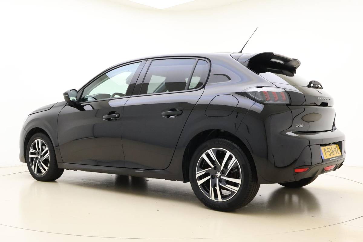 Peugeot 208 Peugeot 208 1.2 PureTech Allure  100 PK | Automaat | Camera | Cruise Control | Airco | Navigatie | Licht metalen velgen | Voorraad | 1e eigenaar | Dealer onderhouden