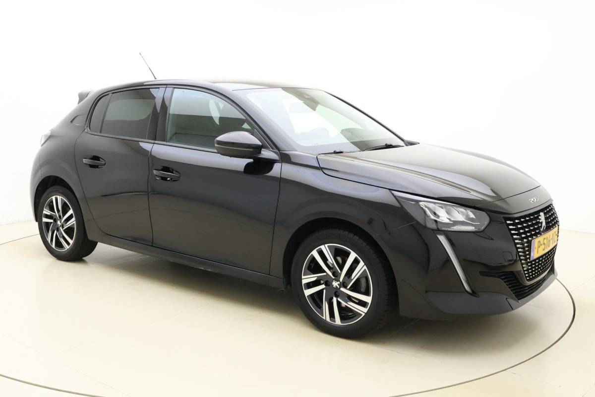 Peugeot 208 Peugeot 208 1.2 PureTech Allure  100 PK | Automaat | Camera | Cruise Control | Airco | Navigatie | Licht metalen velgen | Voorraad | 1e eigenaar | Dealer onderhouden