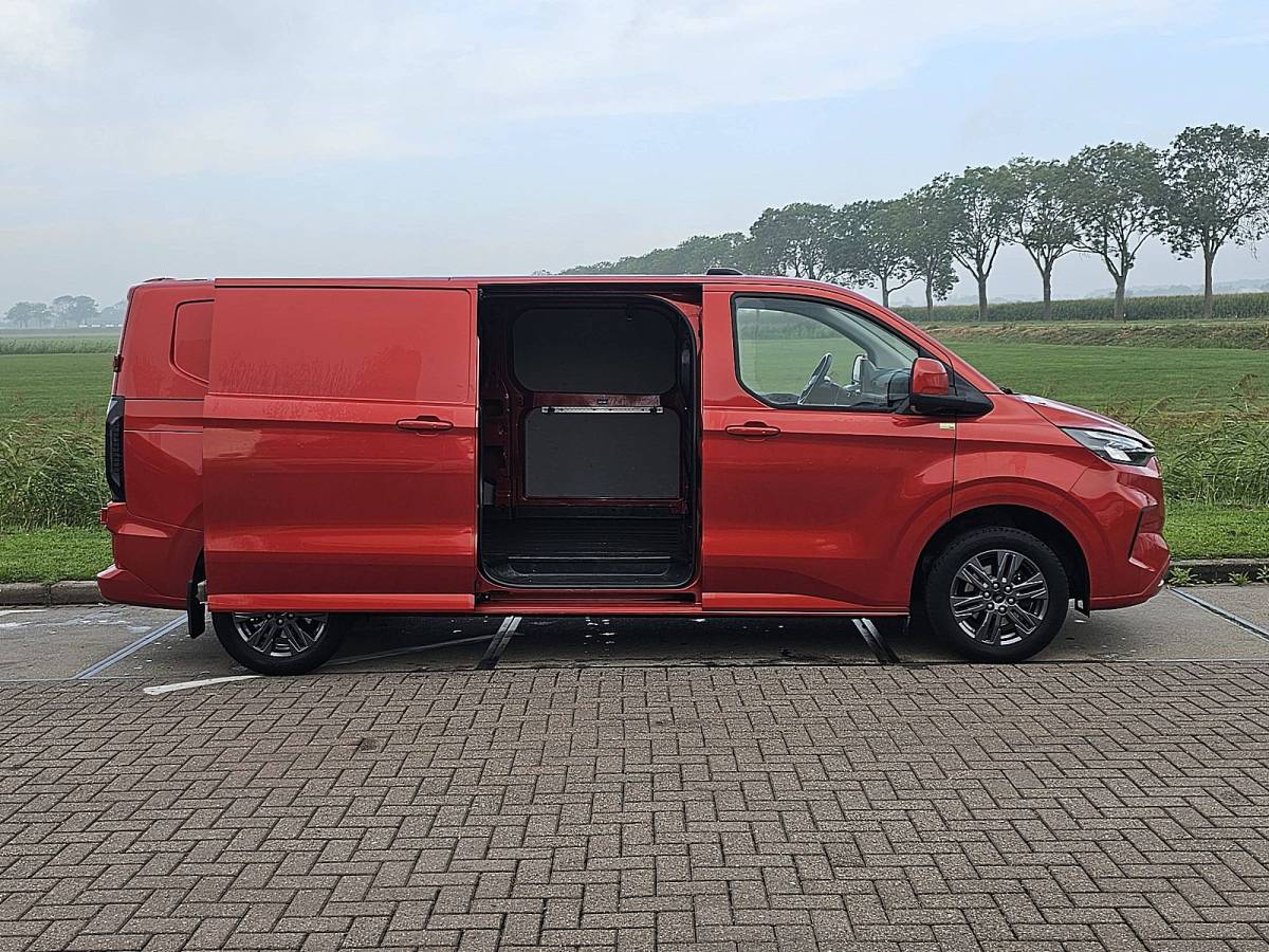 Ford Transit Custom FORD TRANSIT CUSTOM 2.0 l2 limited 170pk !