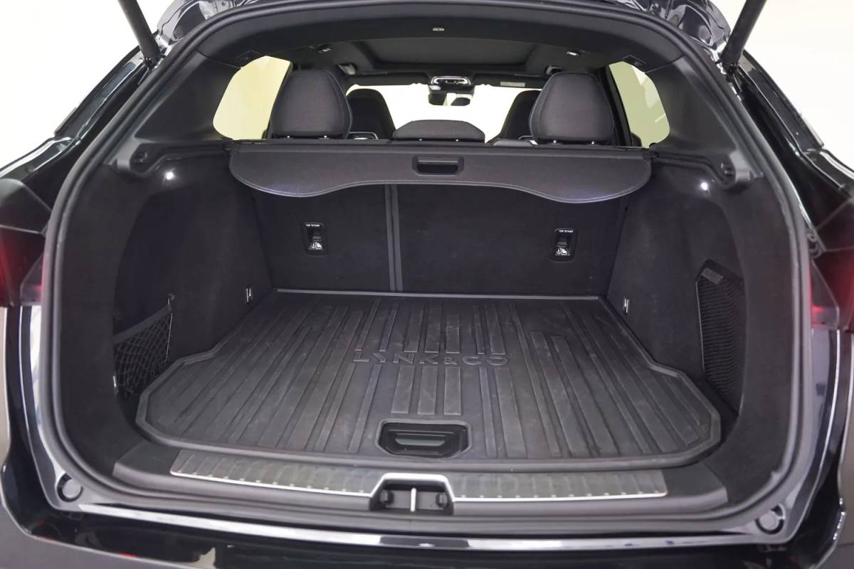Lynk & Co 01 Lynk & Co 01 1.5 PHEV MY23 [ Zwarte hemel Pano Navi ]