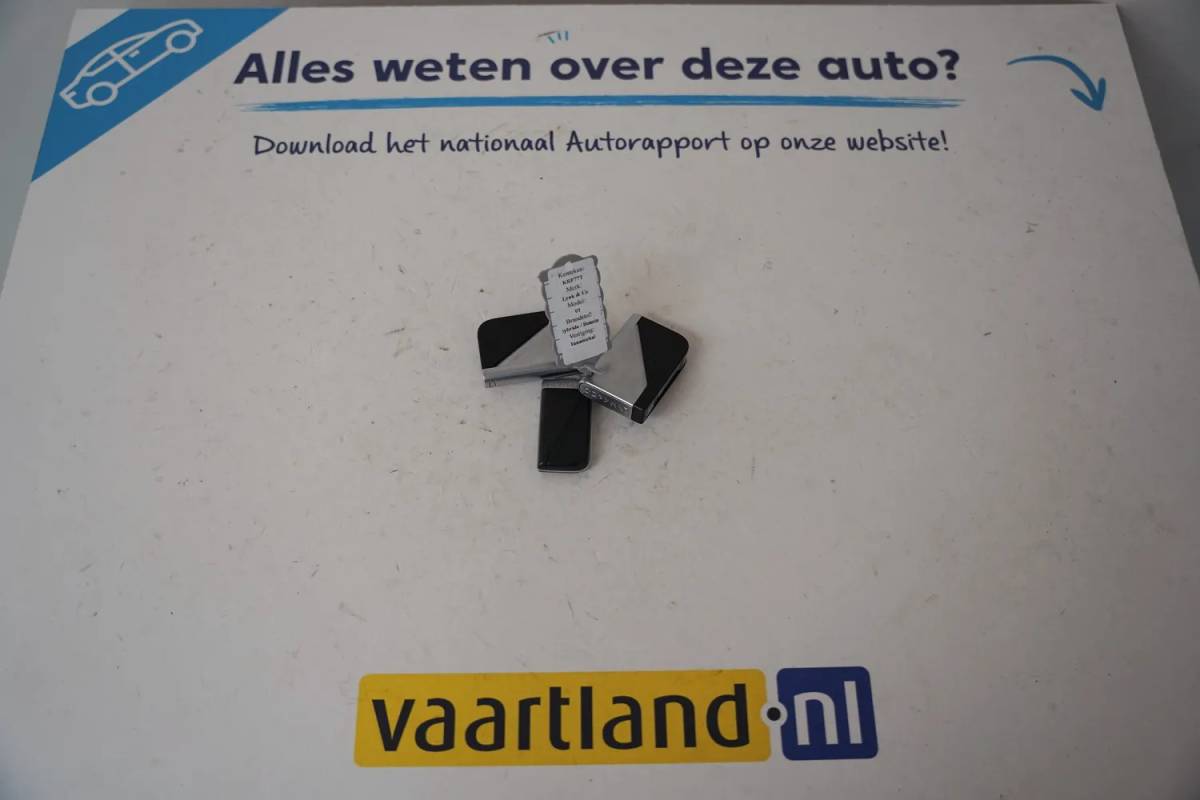 Lynk & Co 01 Lynk & Co 01 1.5 PHEV MY23 [ Zwarte hemel Pano Navi ]