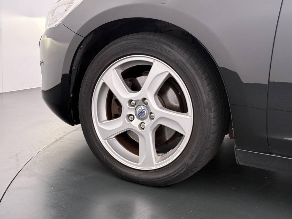 Volvo V60 Volvo V60 1.6 T4 Summum