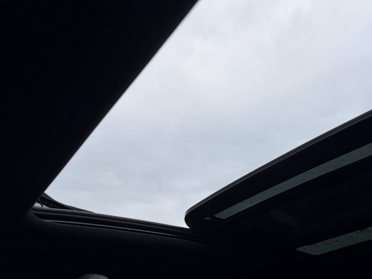 Peugeot 3008 Peugeot 3008 1.2 PureTech GT Line ✓D-riem vv in 2026✓1e Eigenaar✓360 ° Camera✓Pano✓Massage stoel✓Draadloze telefoonlader✓Carplay✓Stoelvw✓Keyless✓Leder✓Navi✓Pdc V+A✓6 Bak✓Dealer Onderhouden✓Rijstrooksensor✓Dodehoeksensor✓19” Lmv✓N.A.P✓Apk tot 09-2027