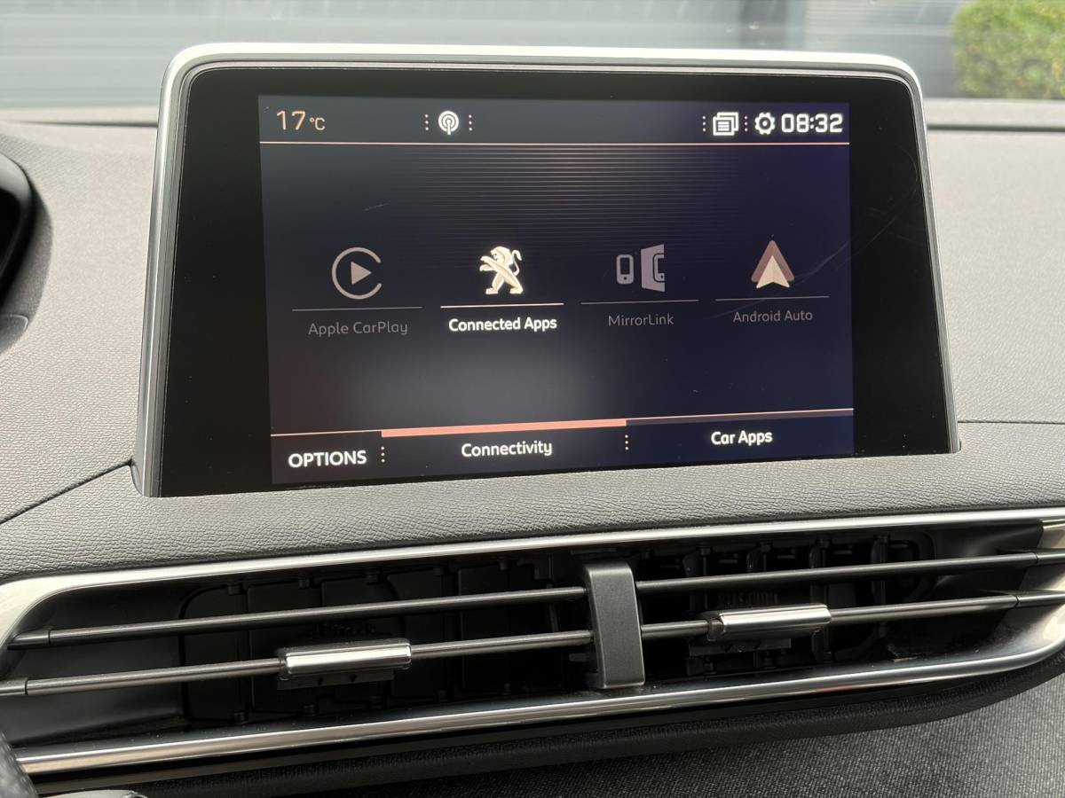 Peugeot 3008 Peugeot 3008 1.2 PureTech GT Line ✓D-riem vv in 2026✓1e Eigenaar✓360 ° Camera✓Pano✓Massage stoel✓Draadloze telefoonlader✓Carplay✓Stoelvw✓Keyless✓Leder✓Navi✓Pdc V+A✓6 Bak✓Dealer Onderhouden✓Rijstrooksensor✓Dodehoeksensor✓19” Lmv✓N.A.P✓Apk tot 09-2027