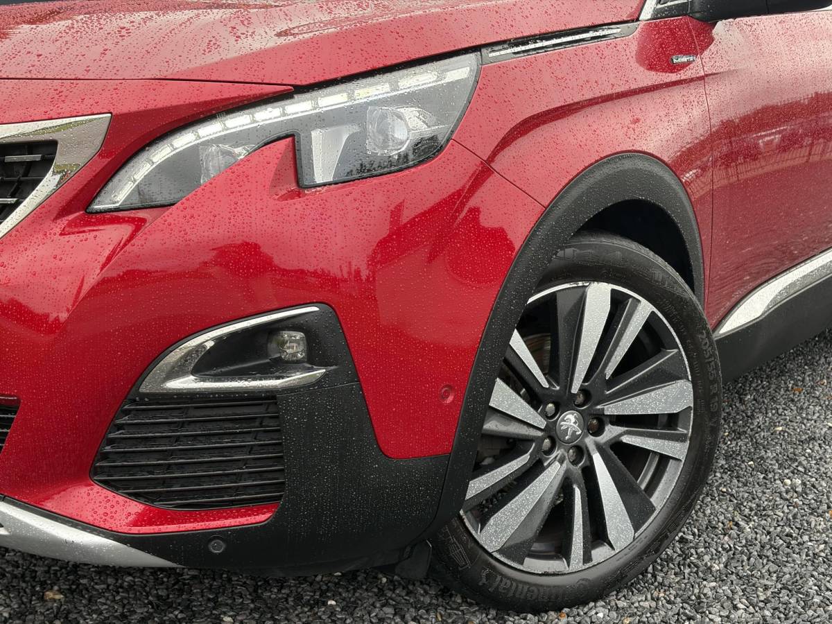Peugeot 3008 Peugeot 3008 1.2 PureTech GT Line ✓D-riem vv in 2026✓1e Eigenaar✓360 ° Camera✓Pano✓Massage stoel✓Draadloze telefoonlader✓Carplay✓Stoelvw✓Keyless✓Leder✓Navi✓Pdc V+A✓6 Bak✓Dealer Onderhouden✓Rijstrooksensor✓Dodehoeksensor✓19” Lmv✓N.A.P✓Apk tot 09-2027