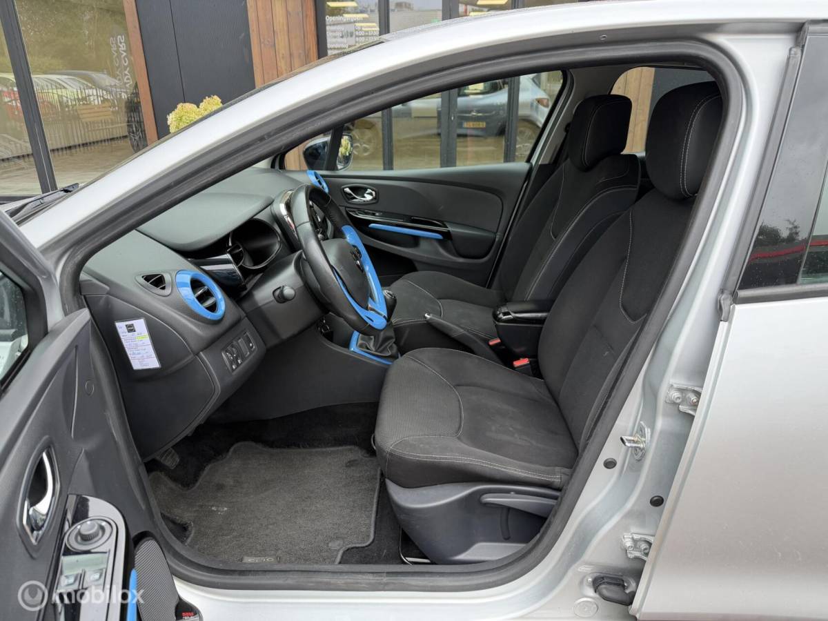 Renault Clio Renault Clio 0.9 TCe ECO Night&Day + R-Link pakket
