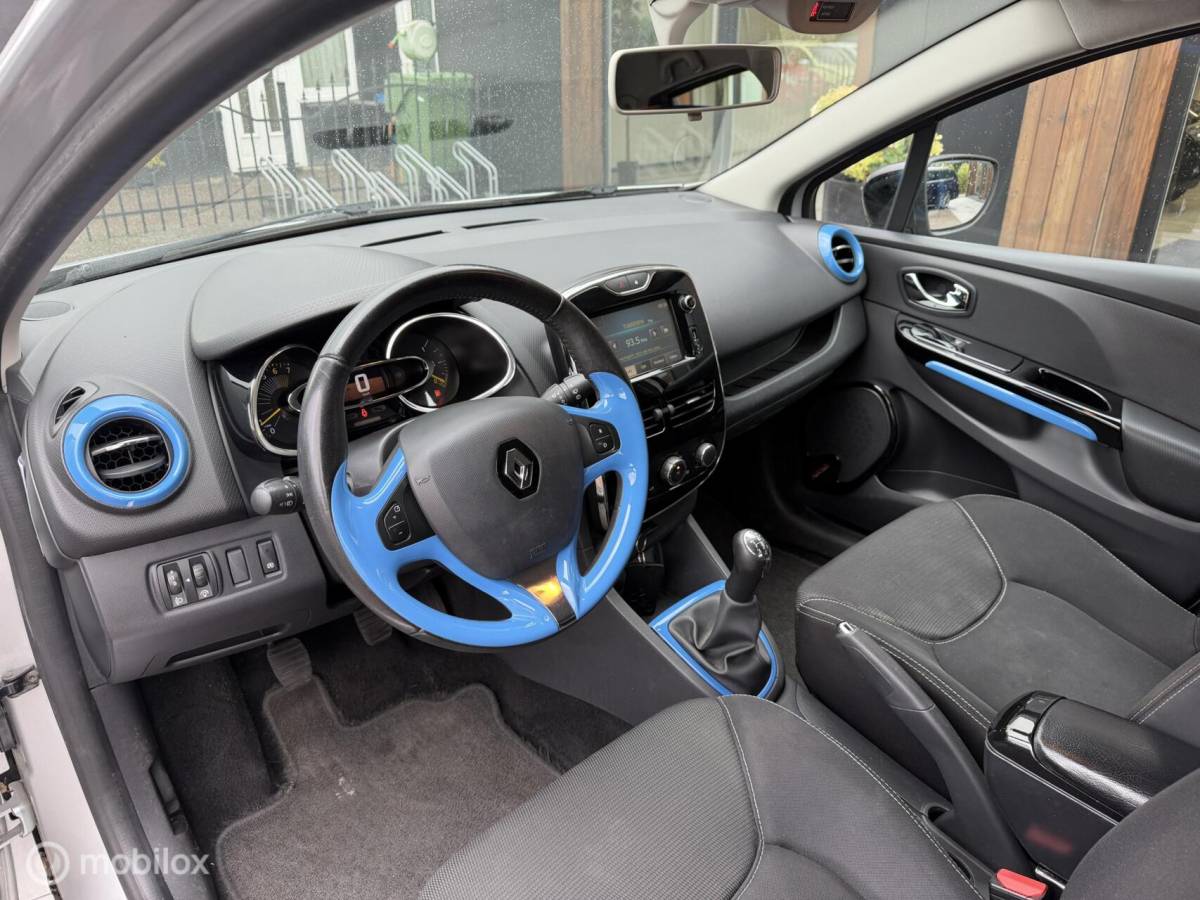 Renault Clio Renault Clio 0.9 TCe ECO Night&Day + R-Link pakket