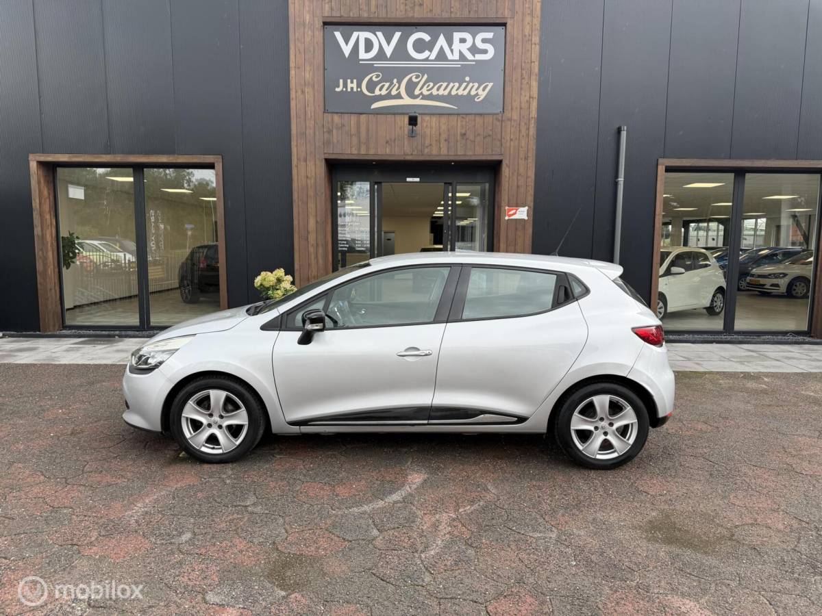 Renault Clio Renault Clio 0.9 TCe ECO Night&Day + R-Link pakket