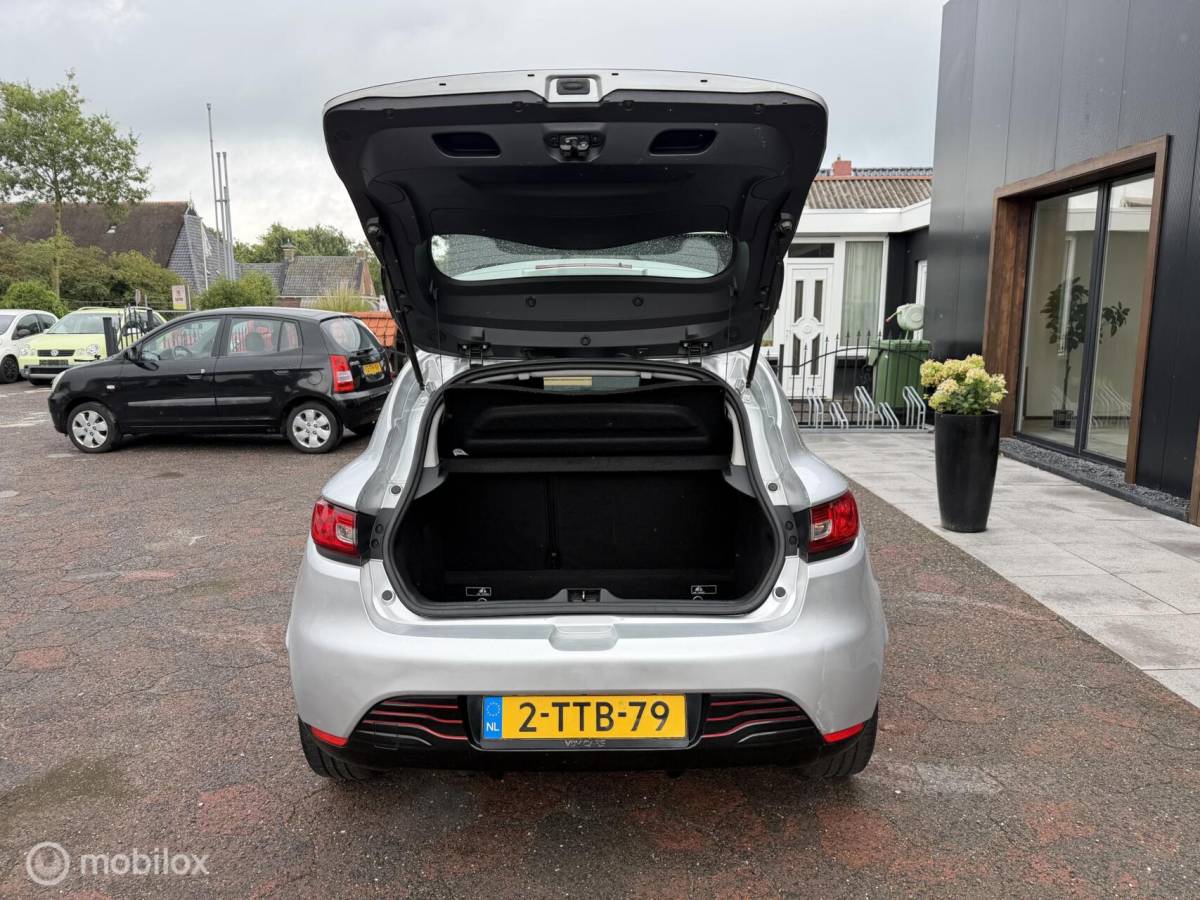 Renault Clio Renault Clio 0.9 TCe ECO Night&Day + R-Link pakket