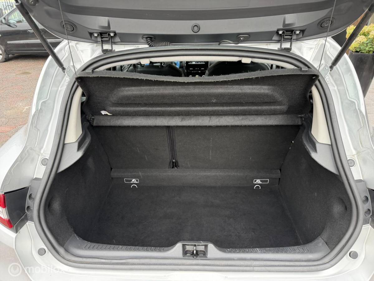 Renault Clio Renault Clio 0.9 TCe ECO Night&Day + R-Link pakket