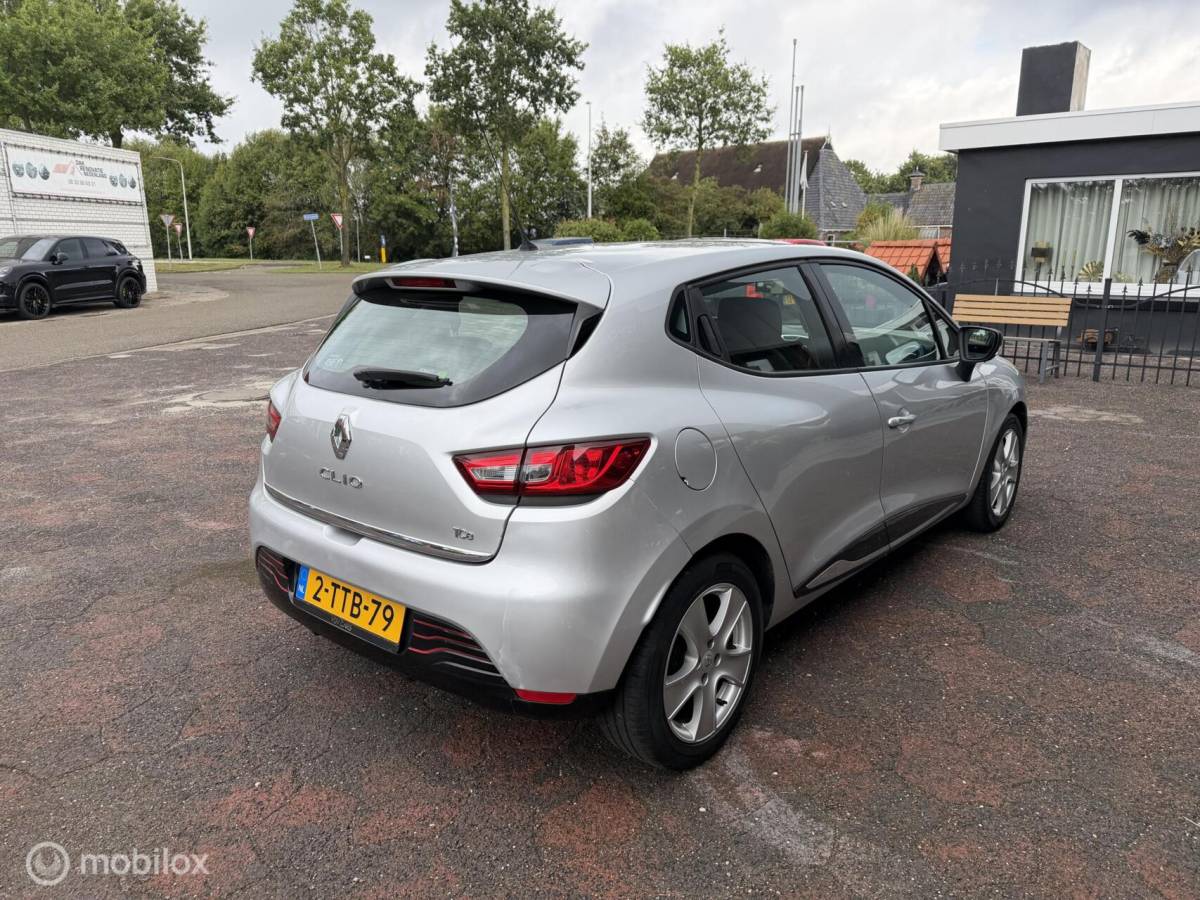 Renault Clio Renault Clio 0.9 TCe ECO Night&Day + R-Link pakket