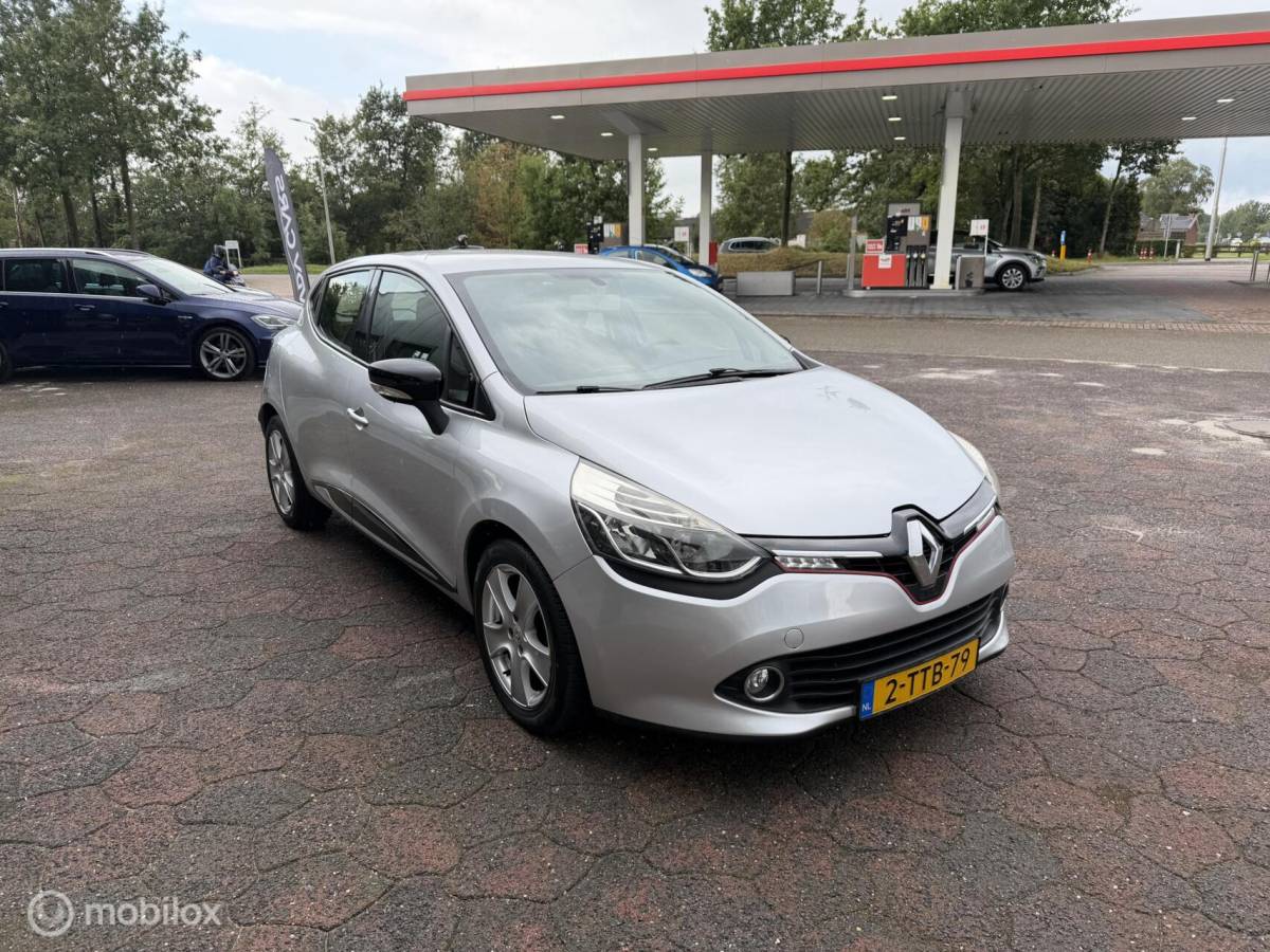 Renault Clio Renault Clio 0.9 TCe ECO Night&Day + R-Link pakket