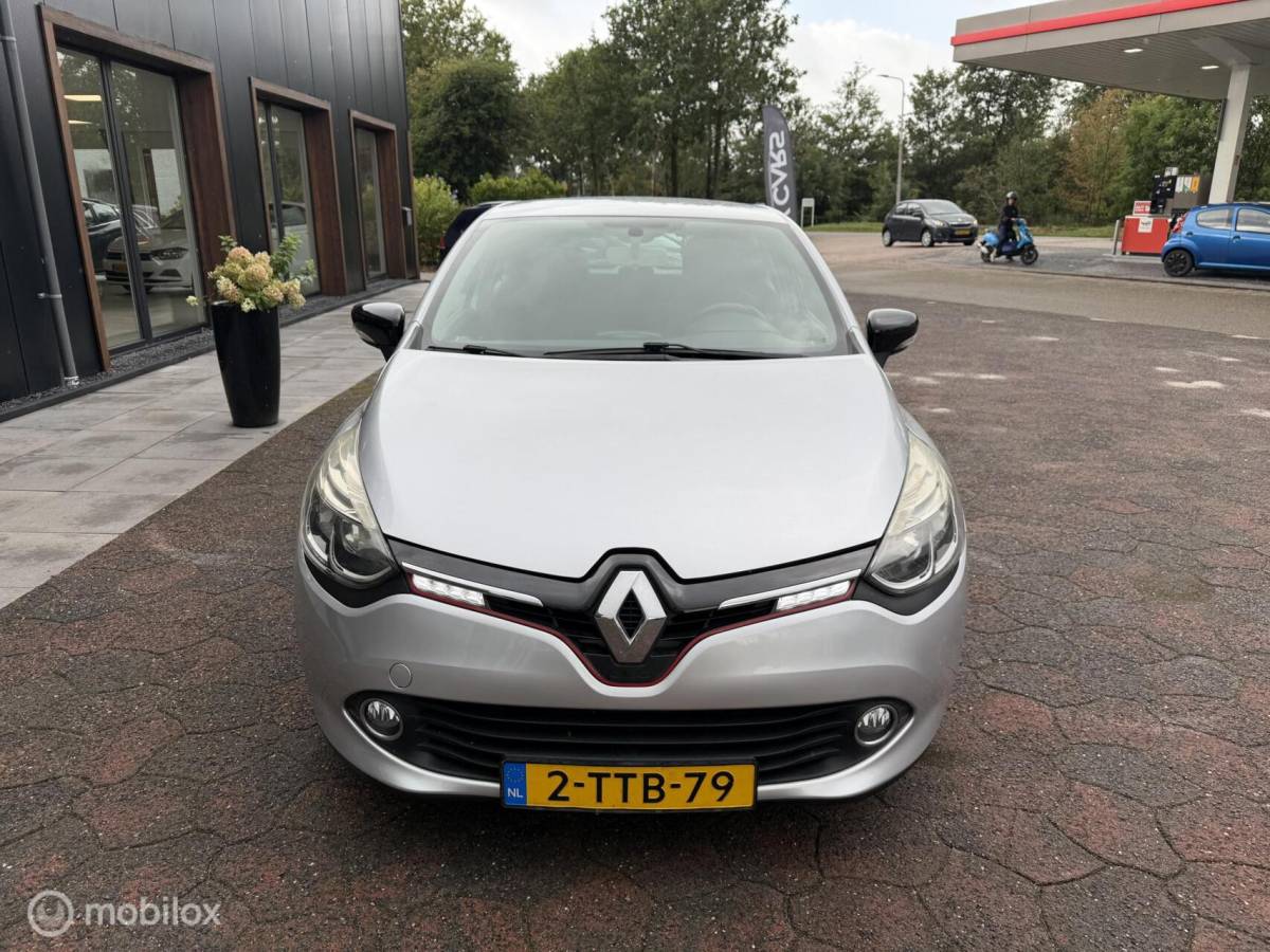Renault Clio Renault Clio 0.9 TCe ECO Night&Day + R-Link pakket