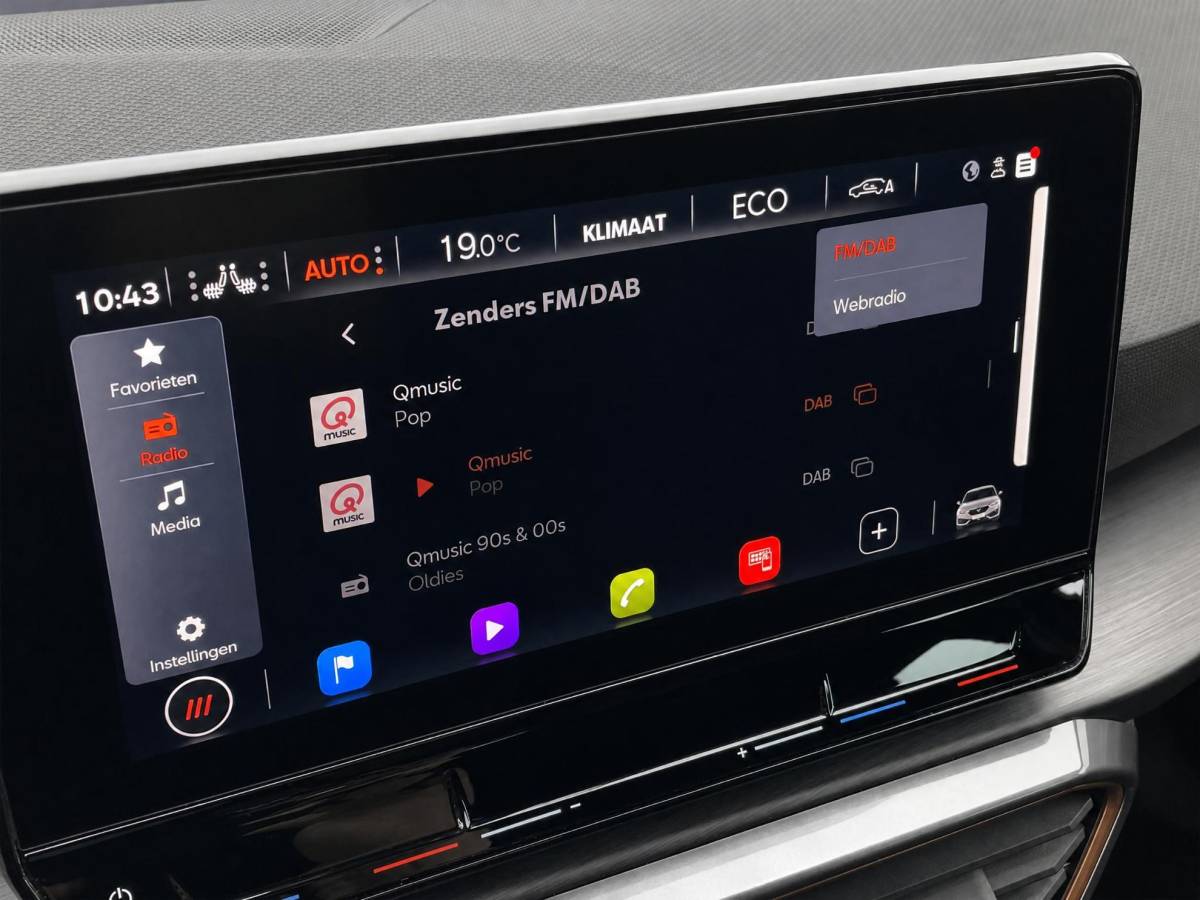 CUPRA Leon CUPRA Leon 1.4e-Hybrid 180kW/245PK VZ · Panoramadak · Navigatie · Camera + Parkeersensoren