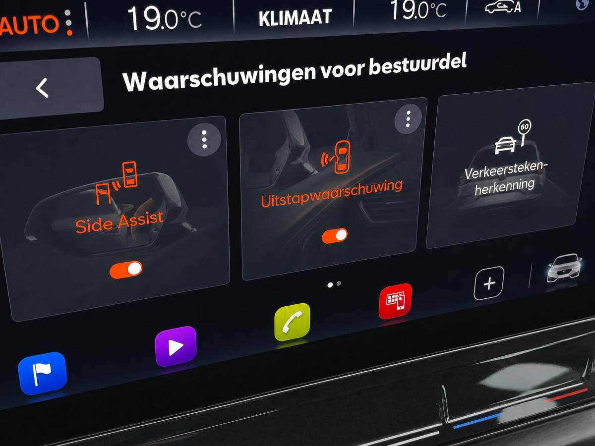 CUPRA Leon CUPRA Leon 1.4e-Hybrid 180kW/245PK VZ · Panoramadak · Navigatie · Camera + Parkeersensoren