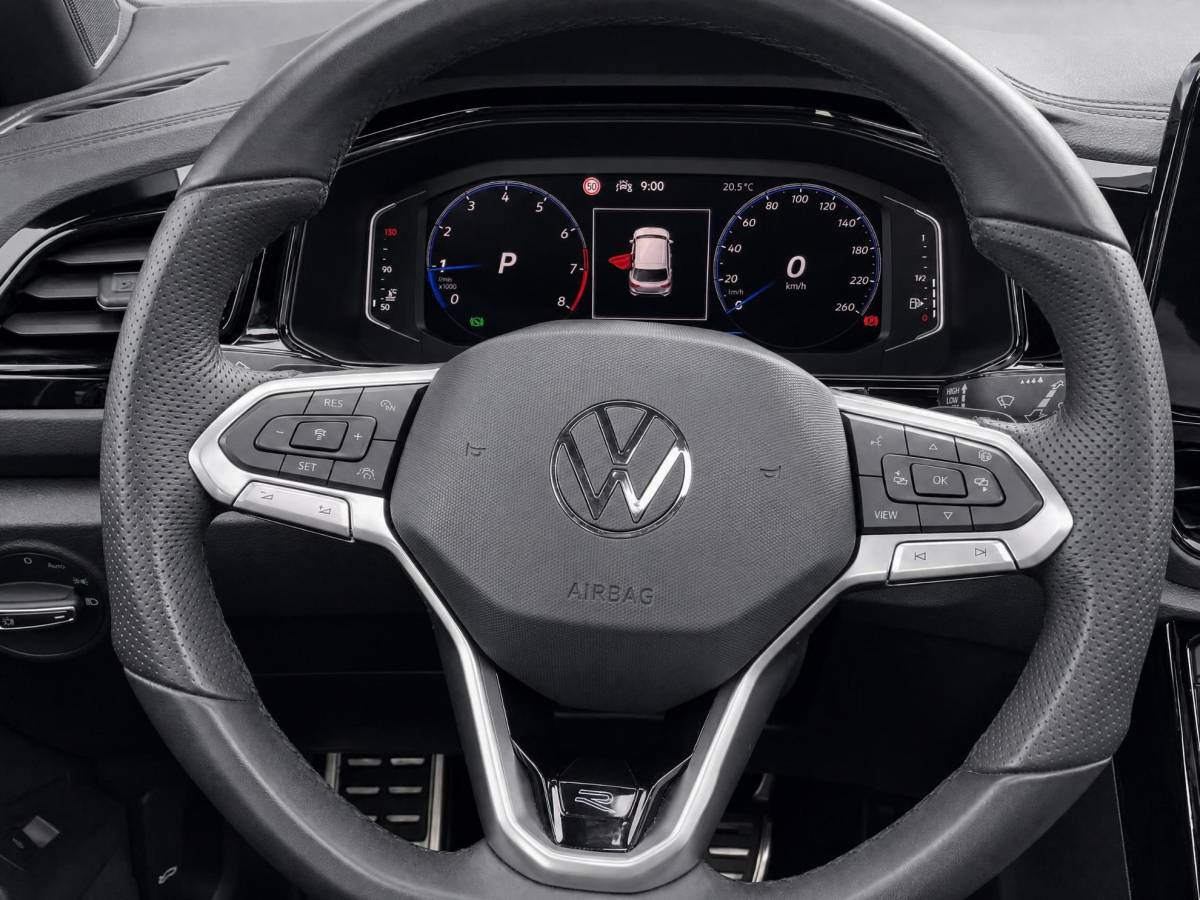 Volkswagen T-Roc Volkswagen T-Roc 1.5TSI/150PK R-Line Black Style DSG · Panoramadak · Apple/Android Car Play· Camera + Parkeersensoren · Stoelverwarming · 19” Velgen ·  Garantie t/m 07-07-2027