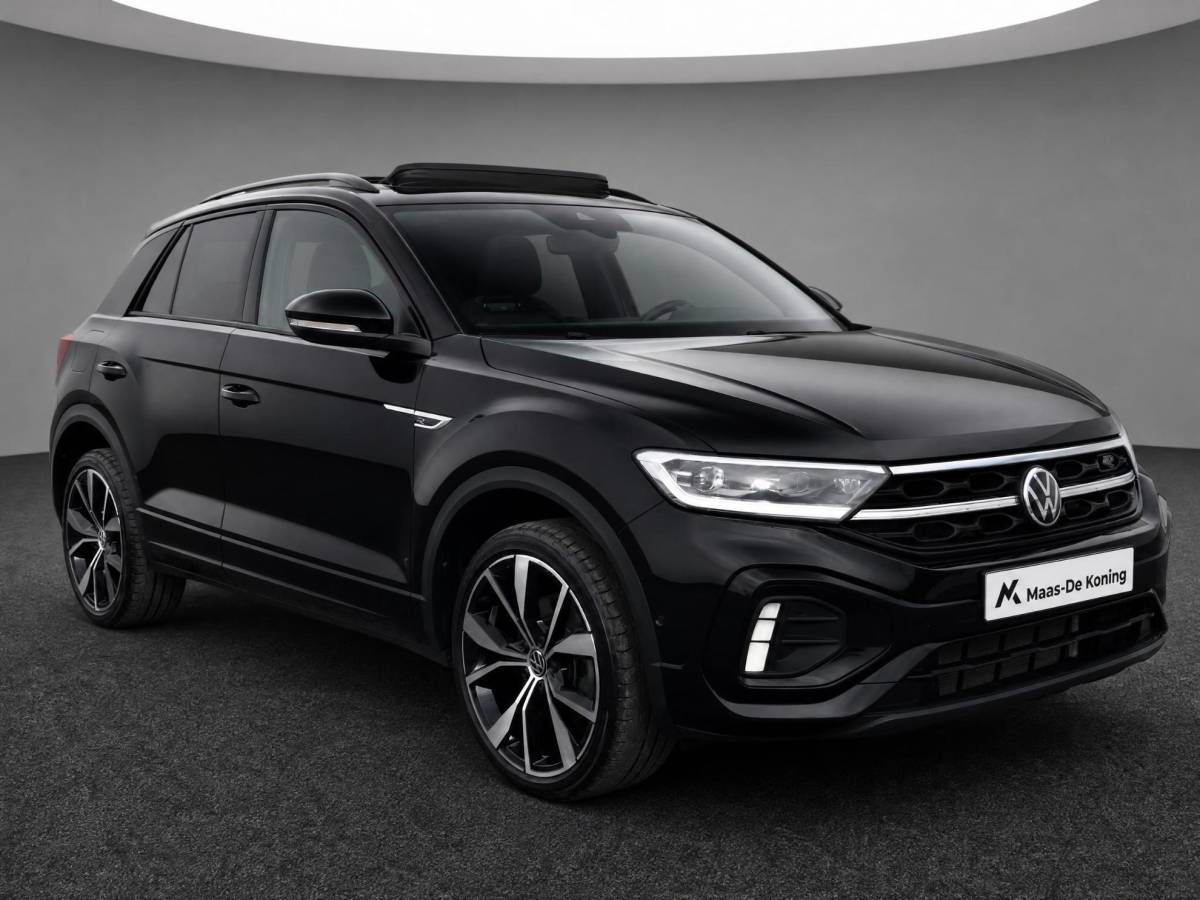 Volkswagen T-Roc Volkswagen T-Roc 1.5TSI/150PK R-Line Black Style DSG · Panoramadak · Apple/Android Car Play· Camera + Parkeersensoren · Stoelverwarming · 19” Velgen ·  Garantie t/m 07-07-2027